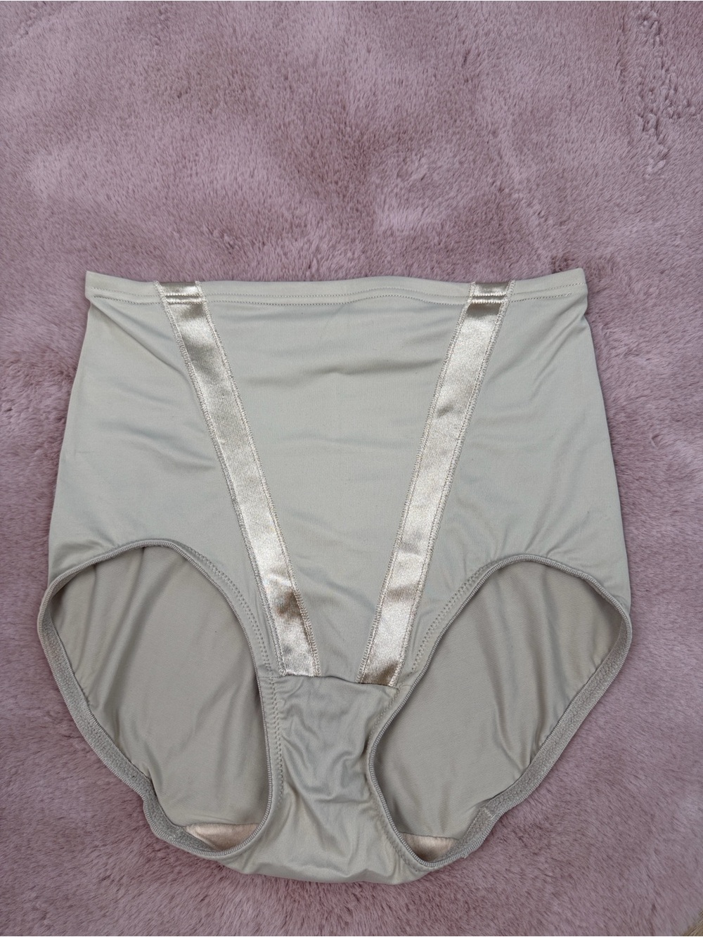 Maidenform High Waisted Shaper Panty M